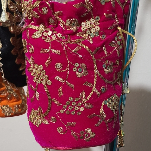 Vintage handmade handbags - Picture 4 of 4